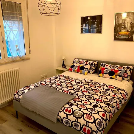 Apartament E Relax A *